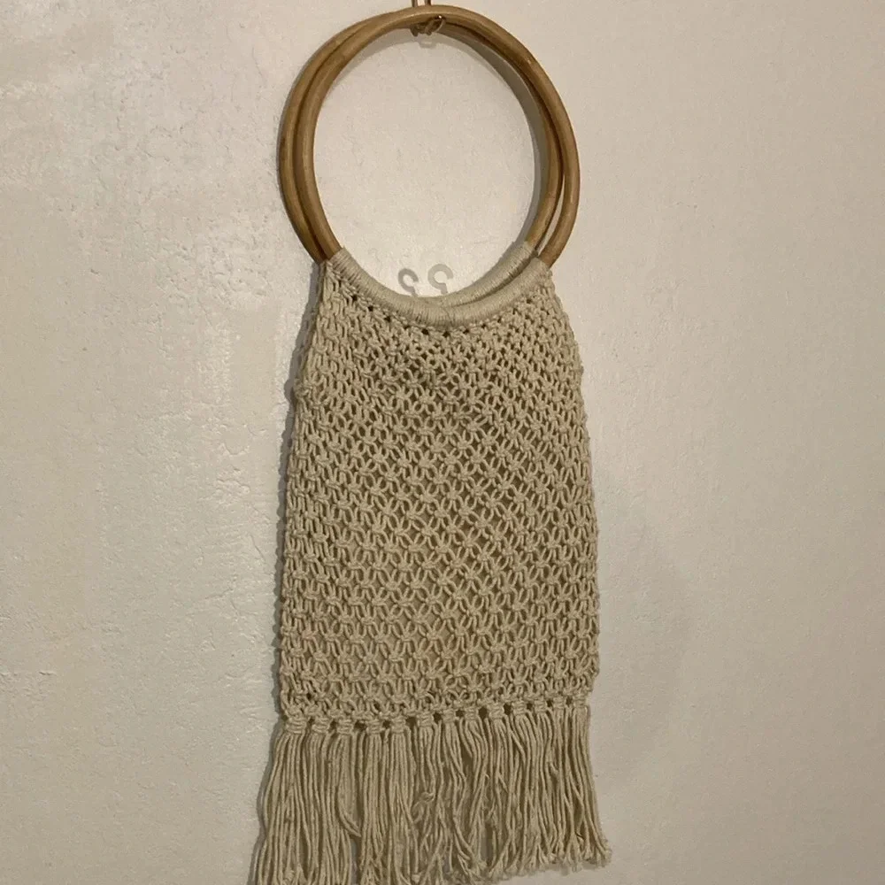 🌈 Macrame bag with wood handle NWOT